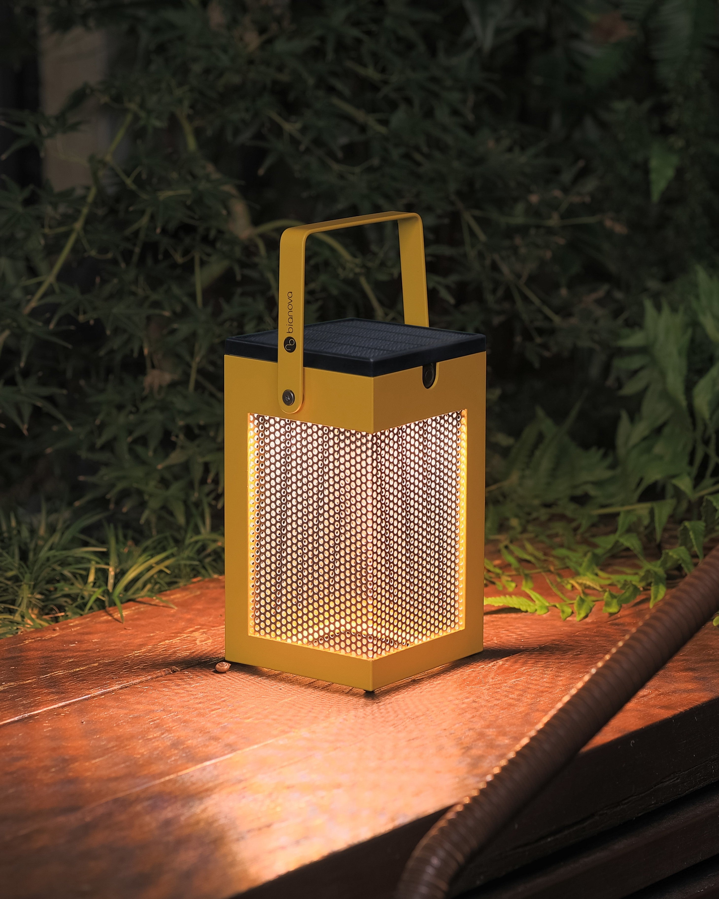 KHOOM MESH TABLE LIGHT