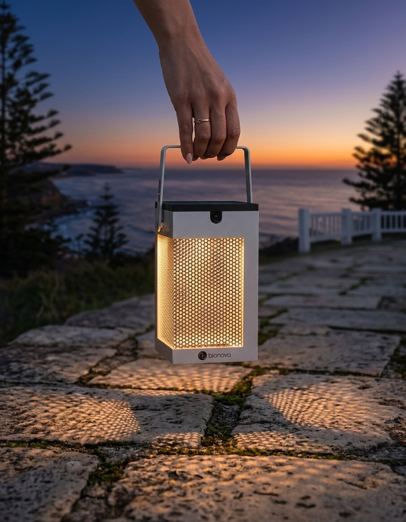 KHOOM MESH TABLE LIGHT