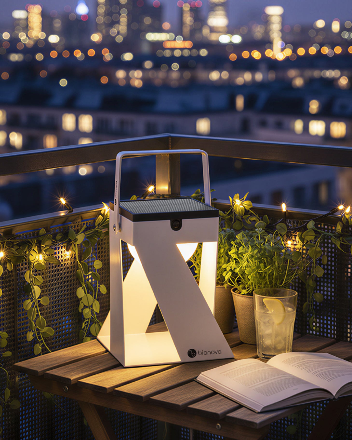 OXALIS TABLE LIGHT